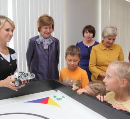 Детский технопарк «Вертикальный взлет» открыли в Москве